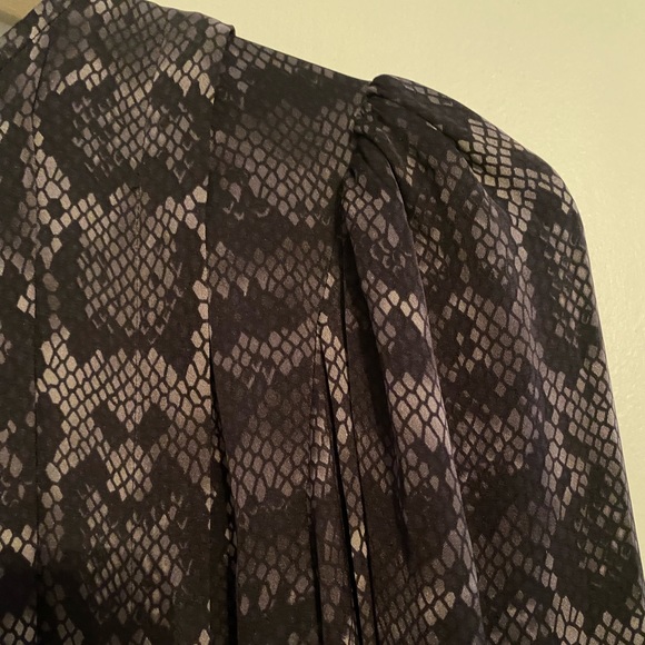 Brand new Anine Bing silk snake print blouse - size XS - Picture 16 of 16